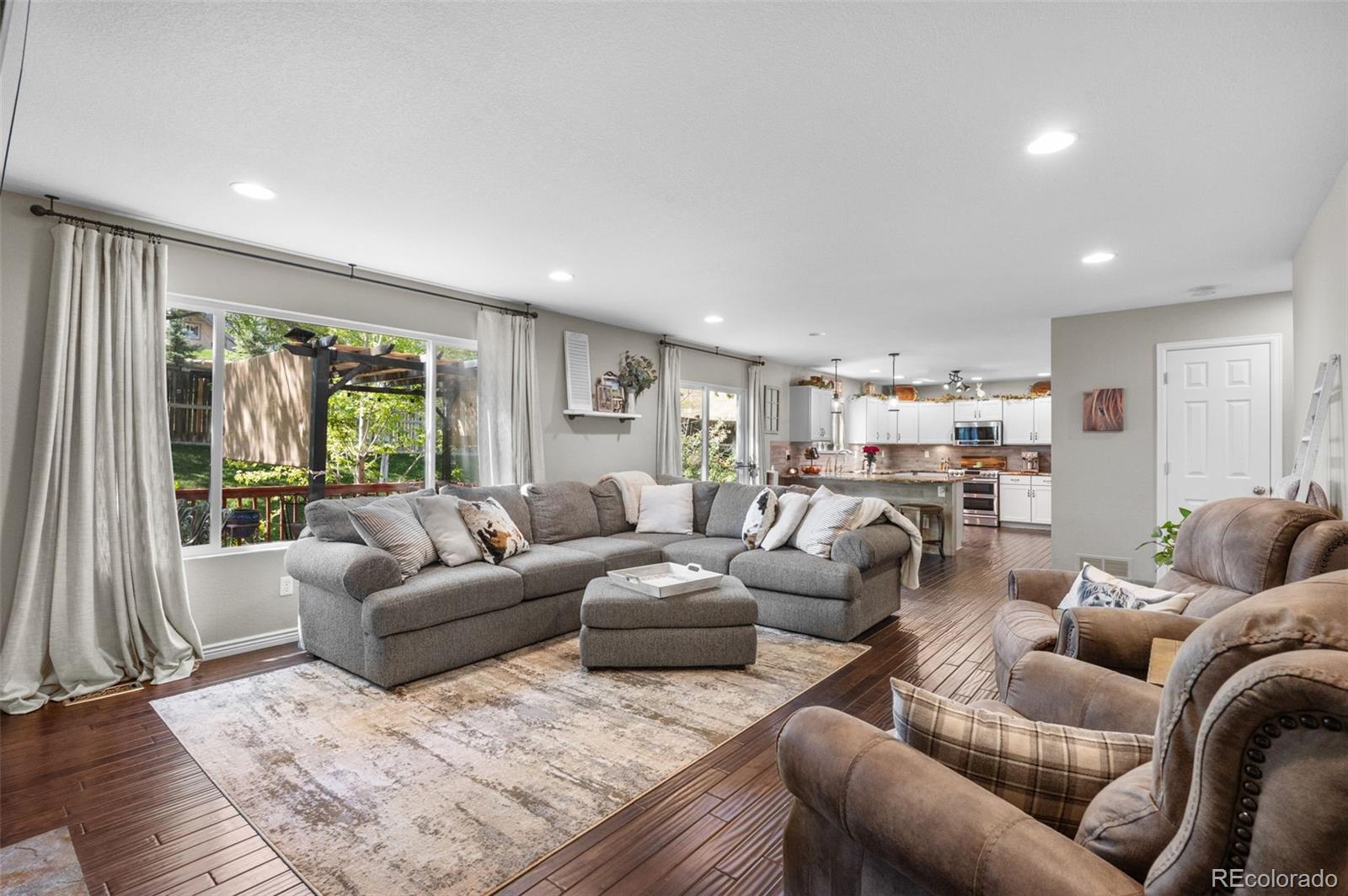 MLS Image #18 for 7039  pine hills way,littleton, Colorado