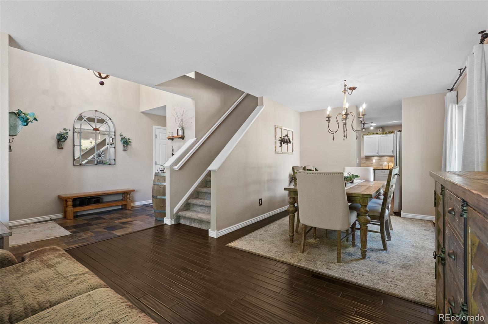 MLS Image #6 for 7039  pine hills way,littleton, Colorado