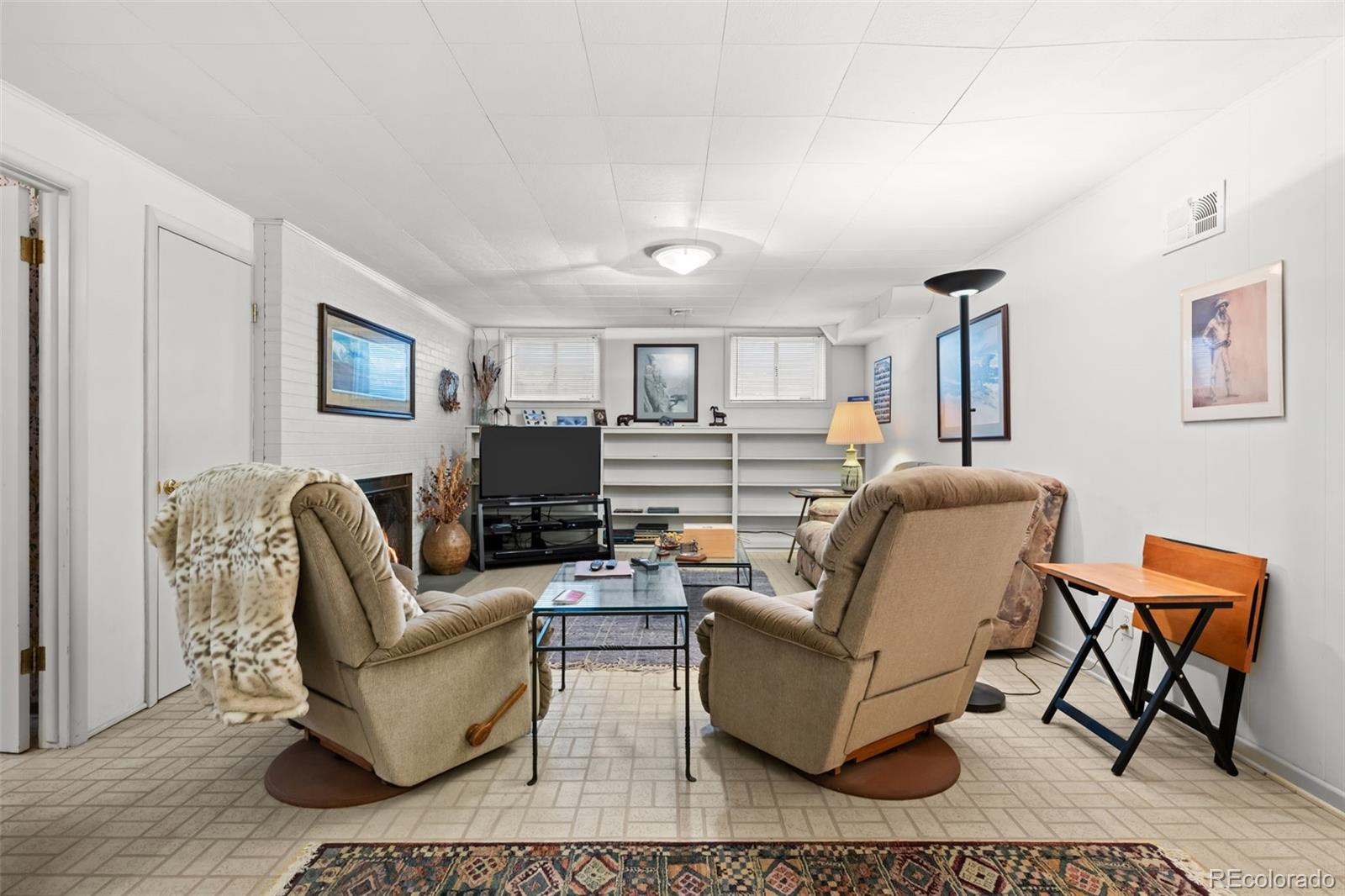 MLS Image #17 for 250 s cherry street,denver, Colorado