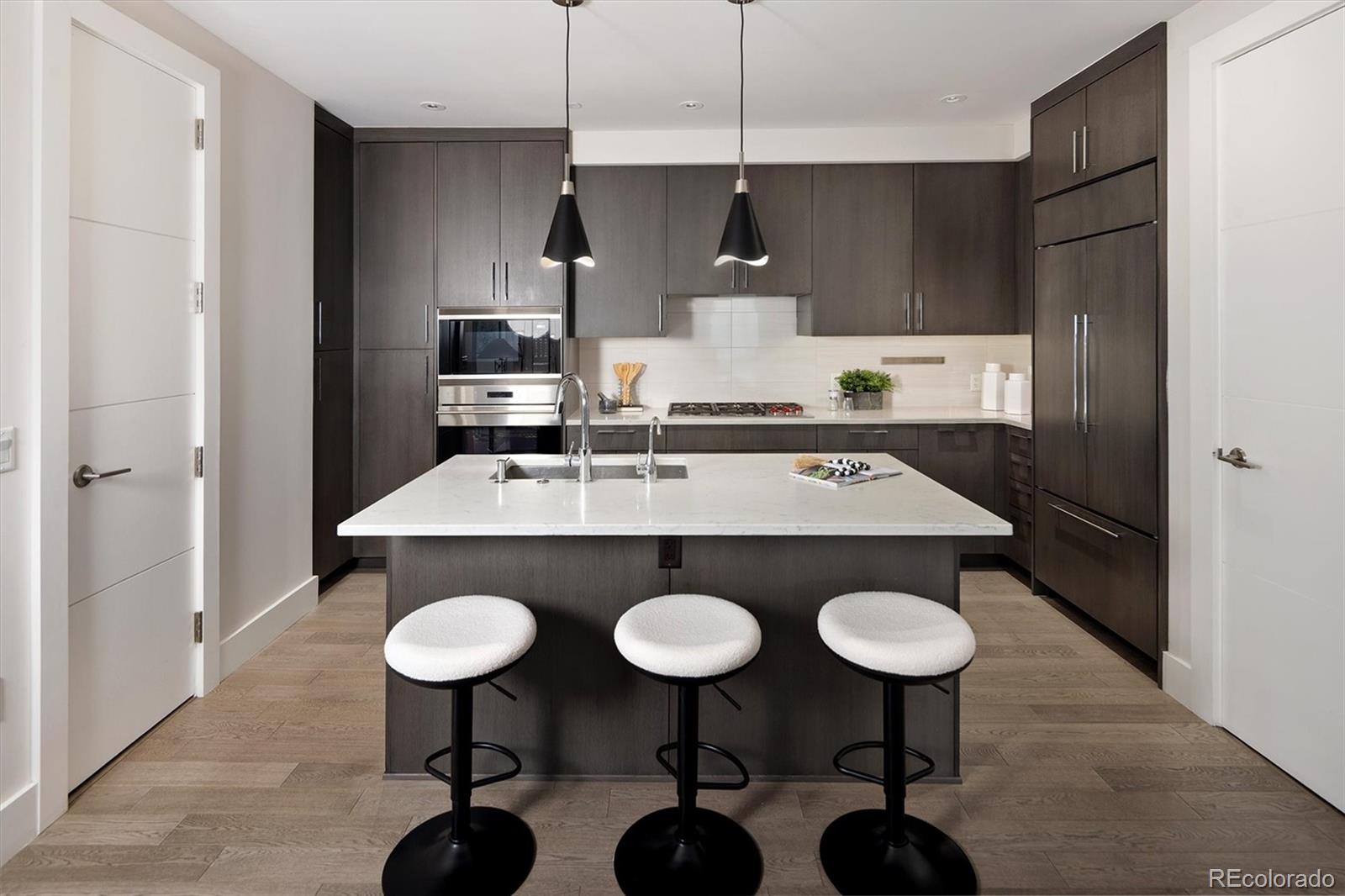MLS Image #12 for 155  steele street,denver, Colorado