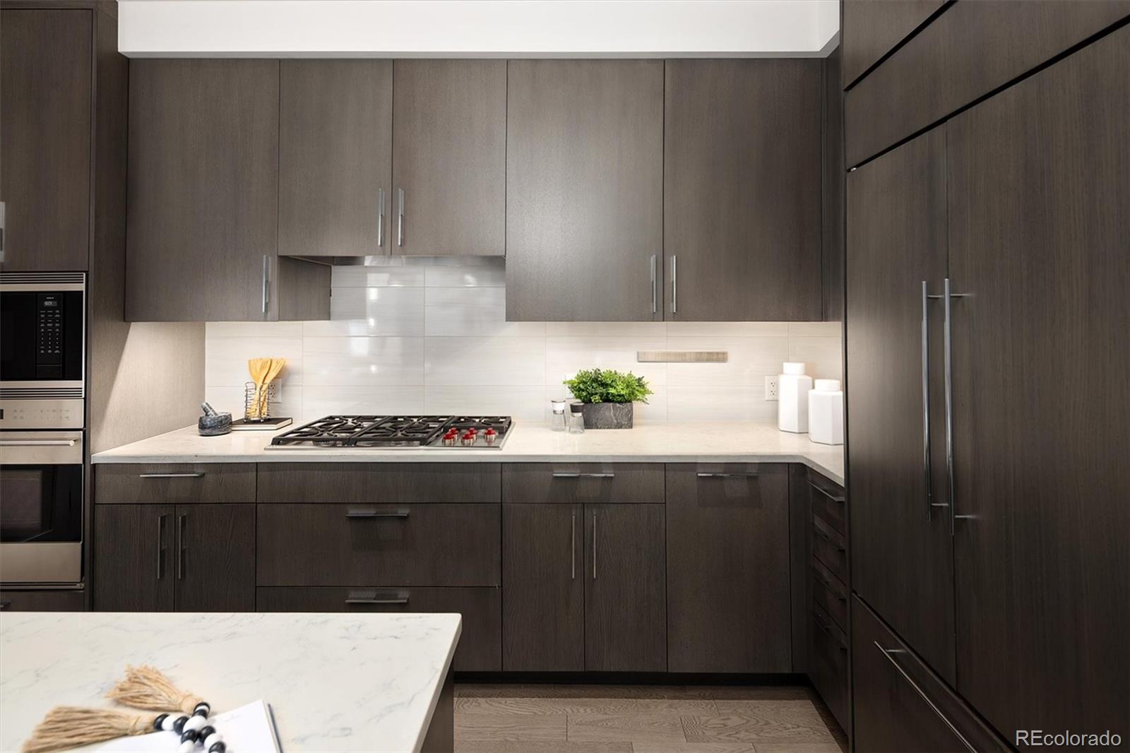 MLS Image #13 for 155  steele street,denver, Colorado