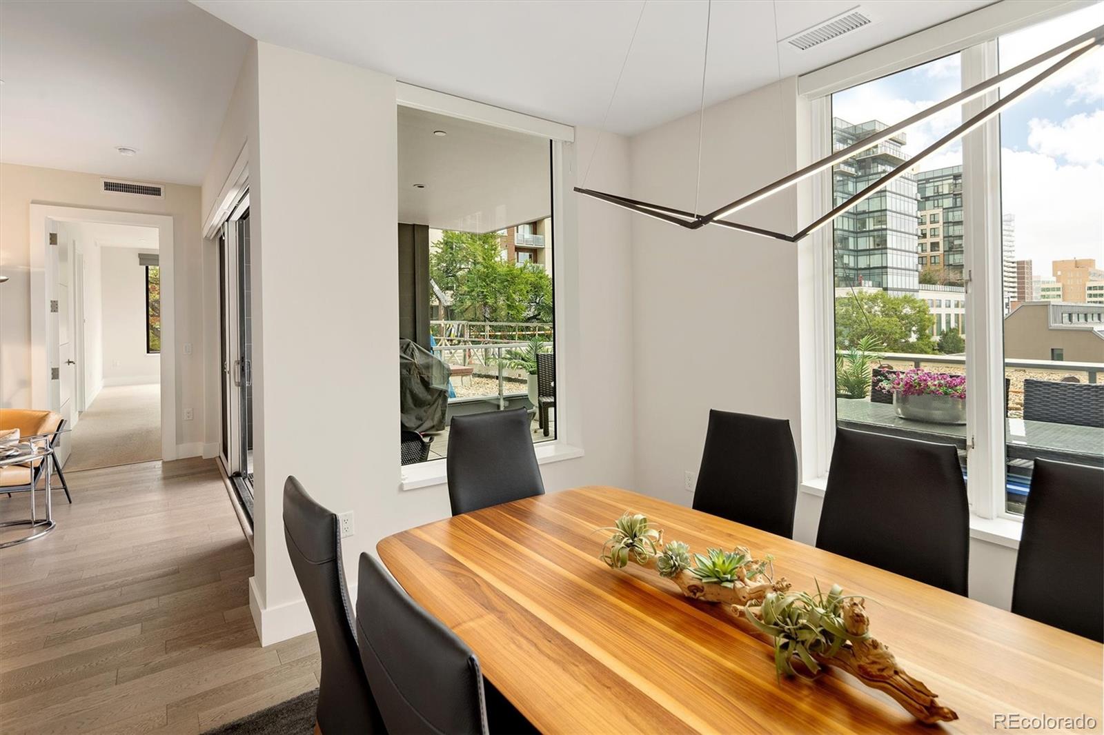 MLS Image #16 for 155  steele street,denver, Colorado