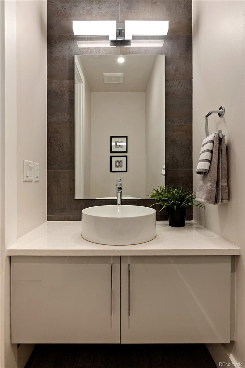 MLS Image #27 for 155  steele street,denver, Colorado