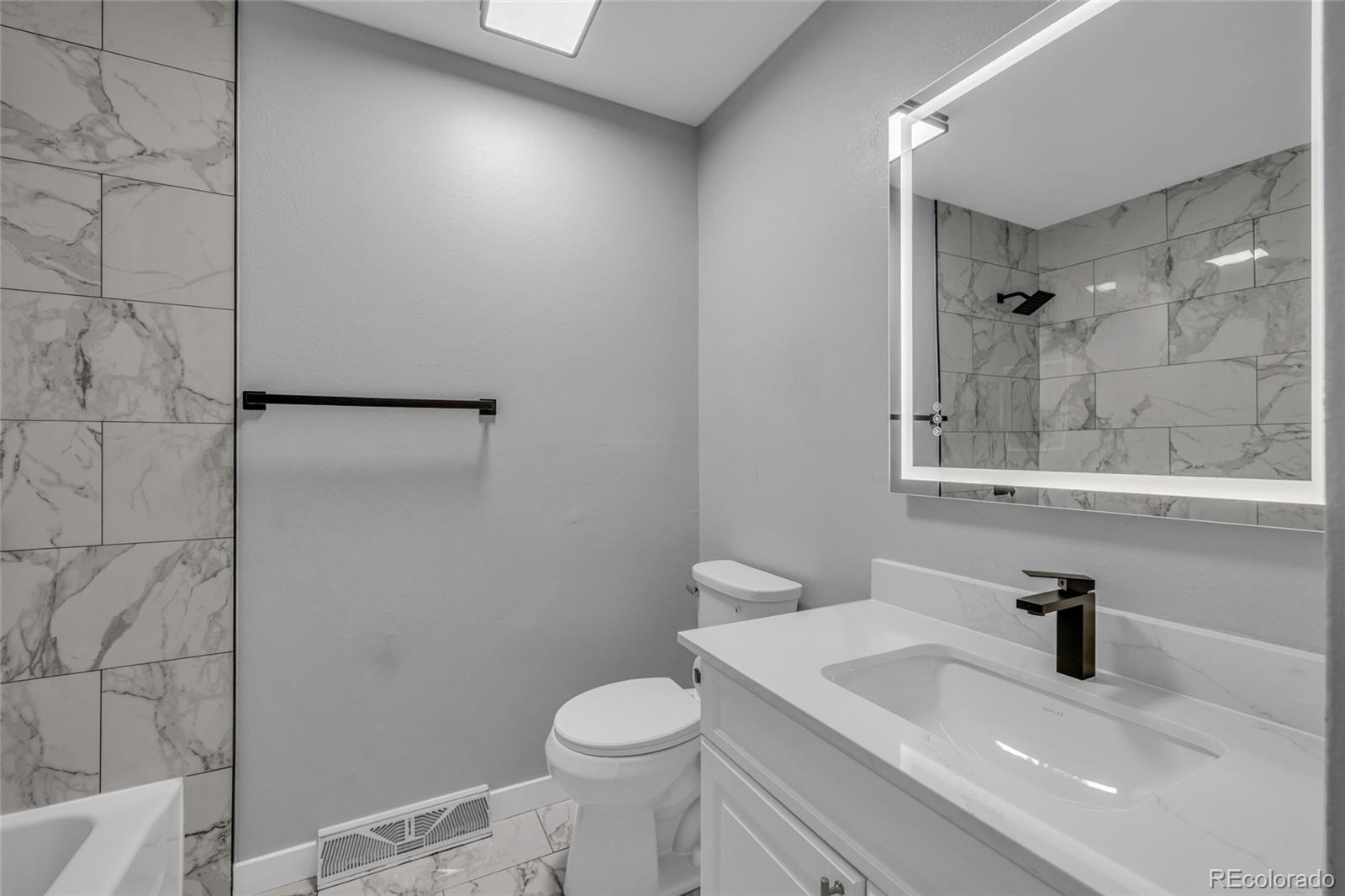 MLS Image #20 for 2189 s coors circle,denver, Colorado