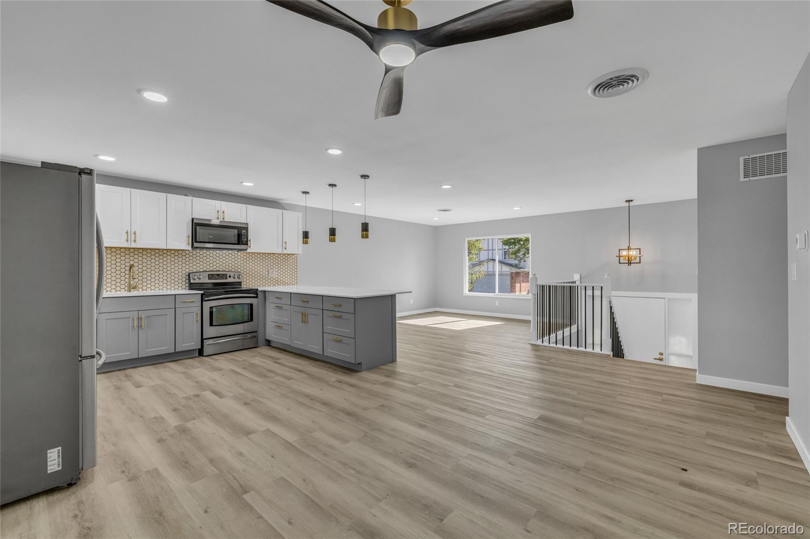 MLS Image #9 for 2189 s coors circle,denver, Colorado