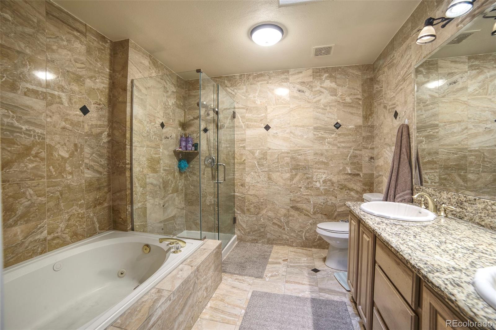 MLS Image #11 for 4901 s ammons street,denver, Colorado