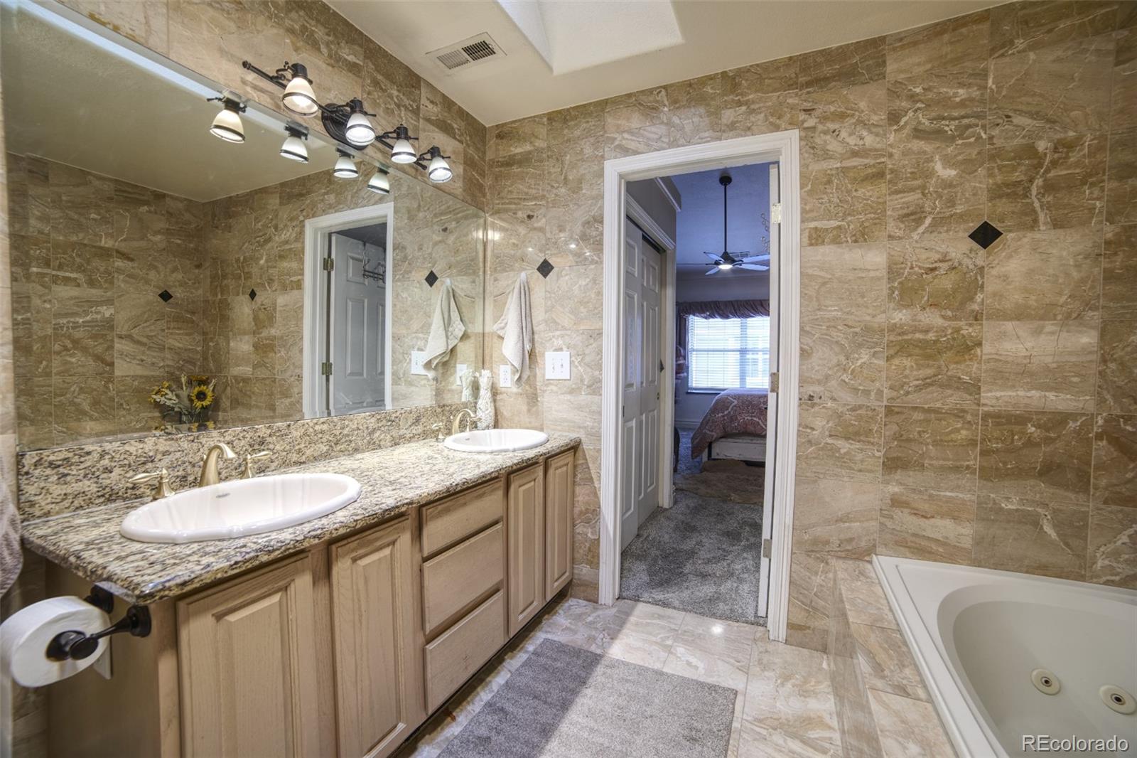 MLS Image #12 for 4901 s ammons street,denver, Colorado