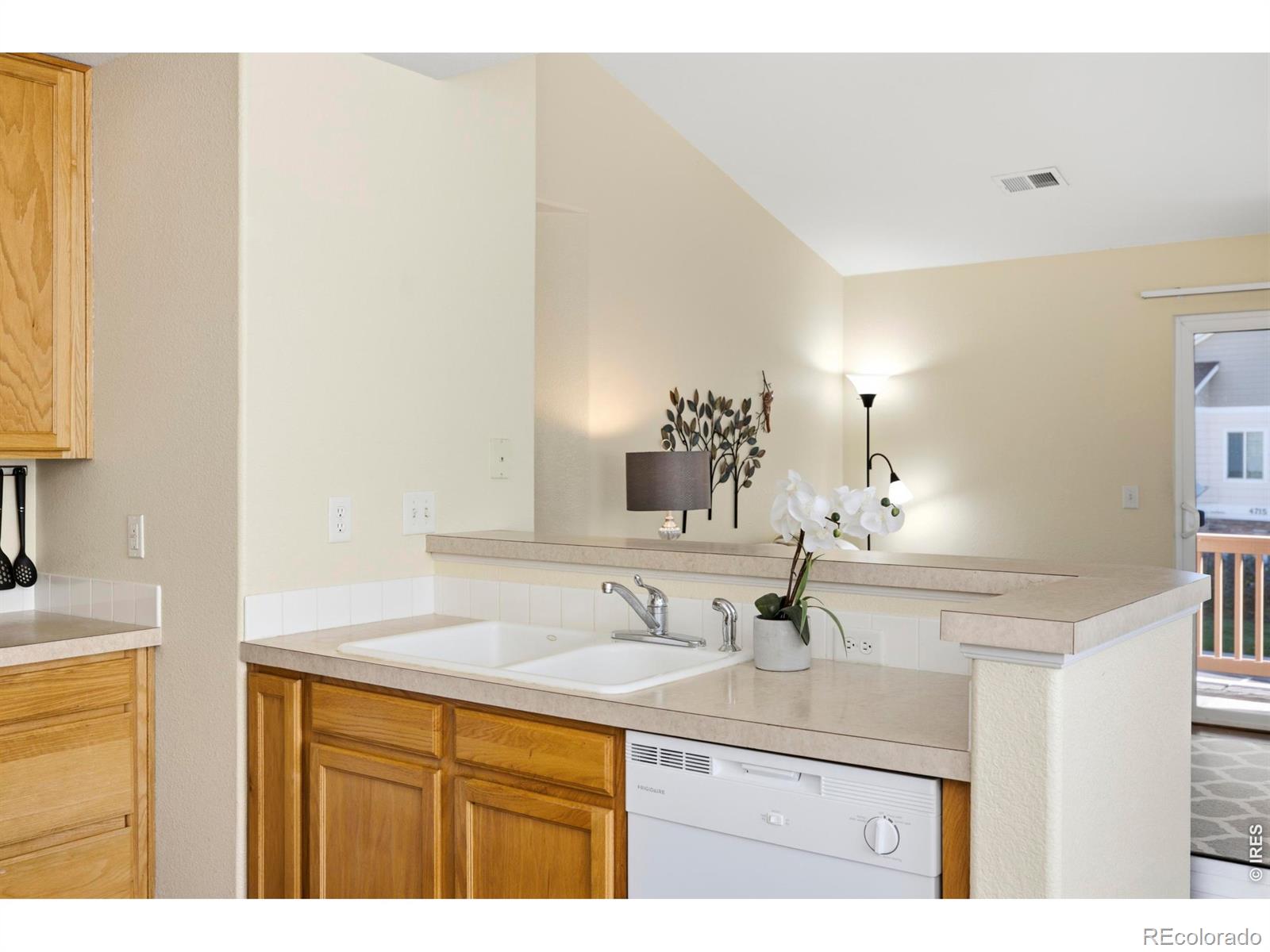 MLS Image #13 for 4605  hahns peak drive,loveland, Colorado