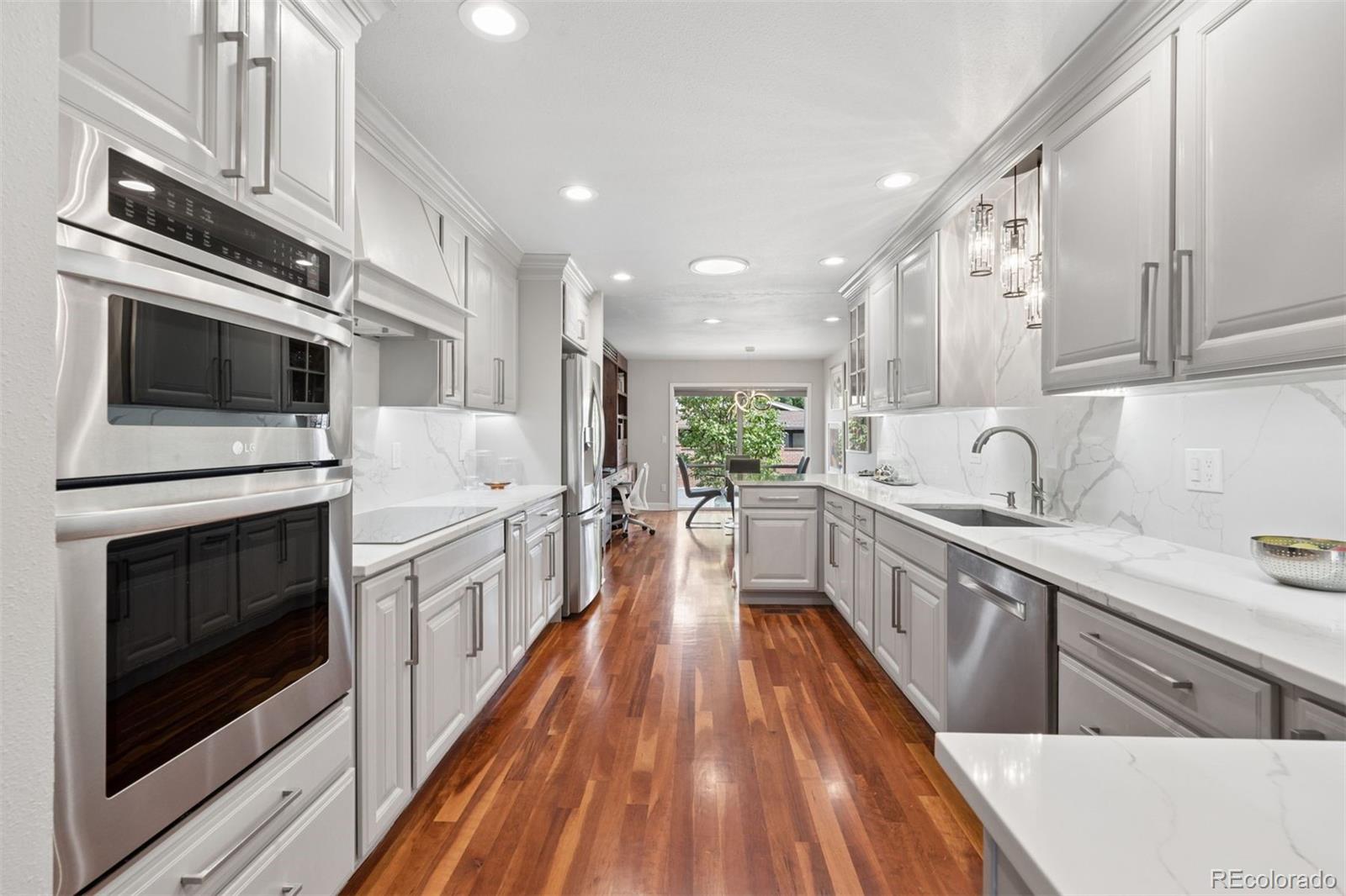 MLS Image #14 for 2800 s university boulevard,denver, Colorado