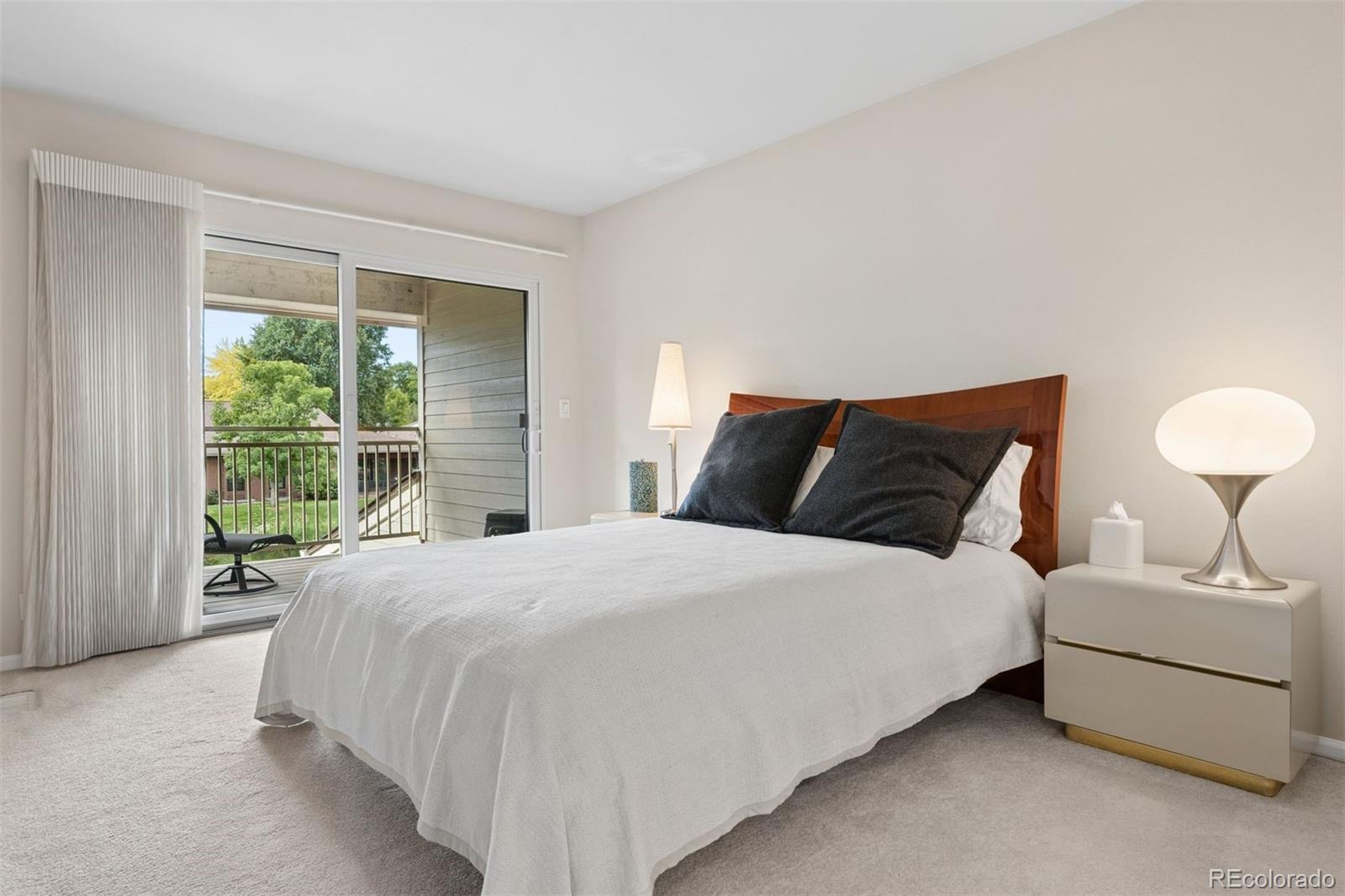 MLS Image #31 for 2800 s university boulevard,denver, Colorado