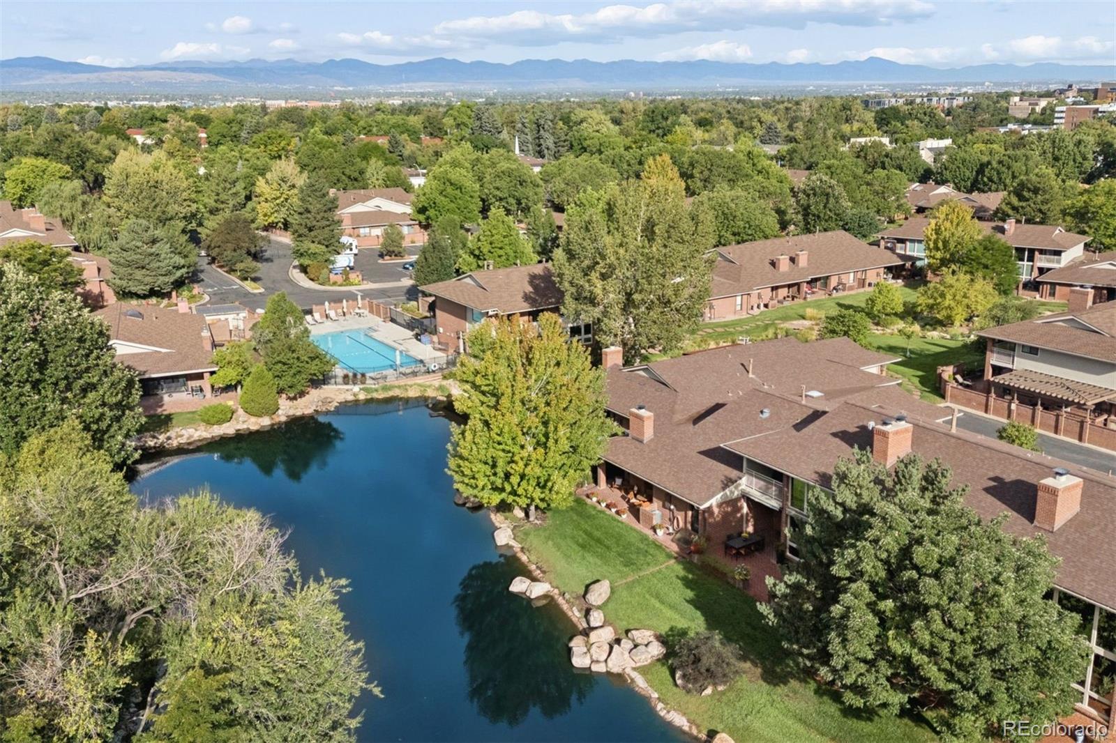 MLS Image #41 for 2800 s university boulevard,denver, Colorado