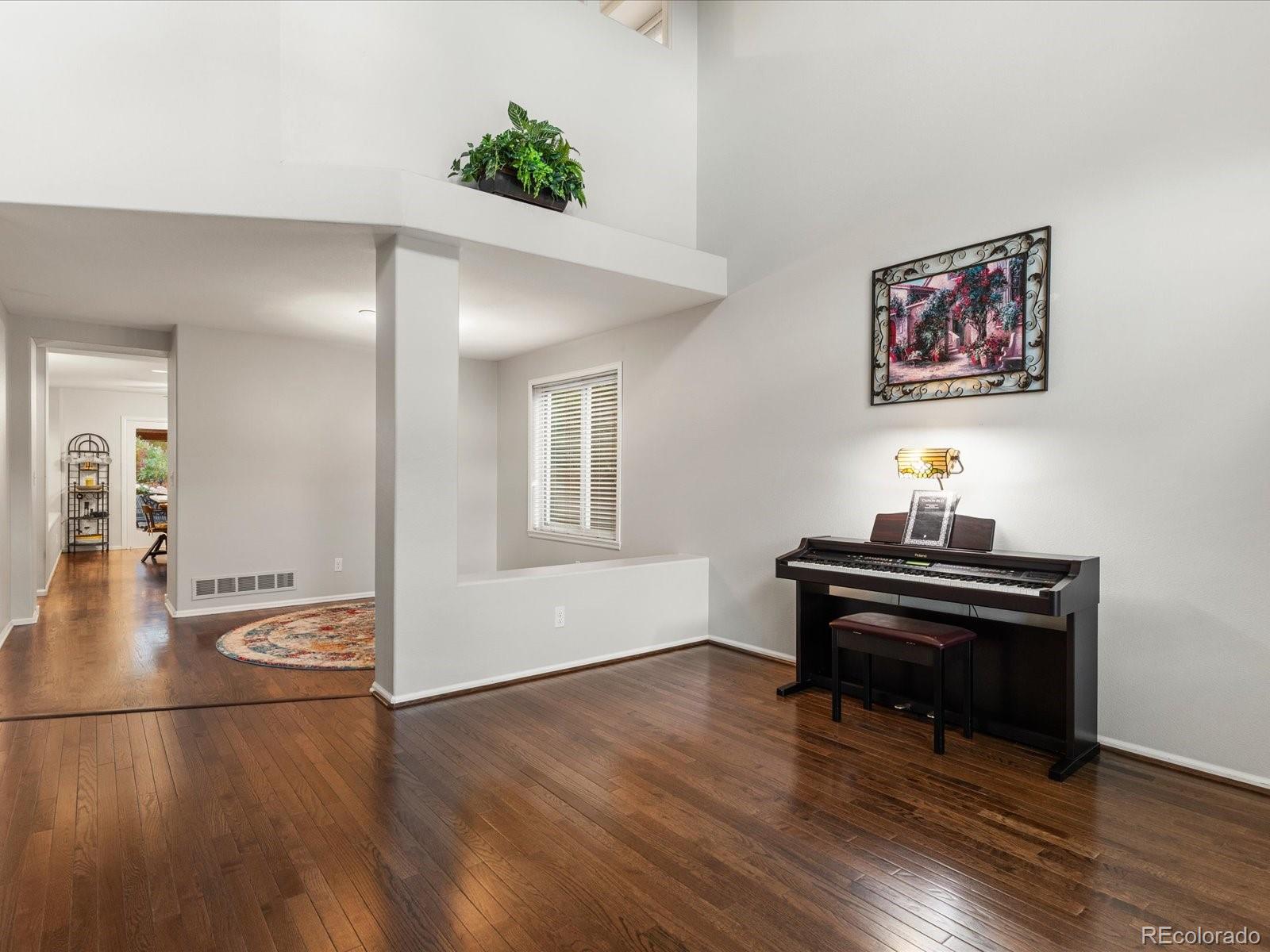 MLS Image #10 for 9652  millstone court,highlands ranch, Colorado