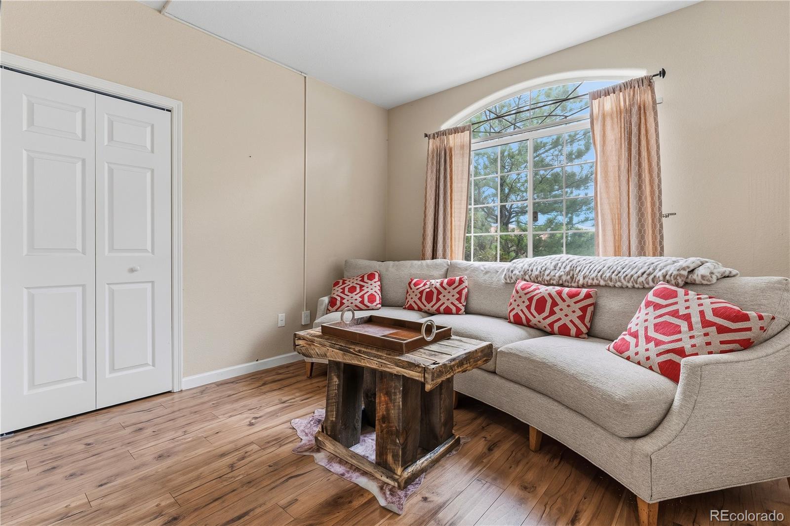 MLS Image #13 for 1691 w canal circle,littleton, Colorado