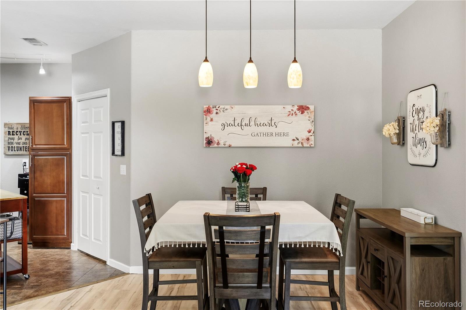 MLS Image #4 for 1691 w canal circle,littleton, Colorado