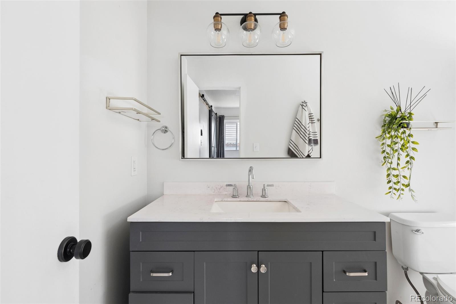 MLS Image #12 for 1251 s seneca way,denver, Colorado