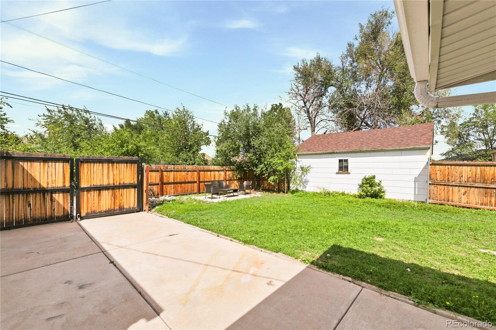 MLS Image #17 for 1251 s seneca way,denver, Colorado