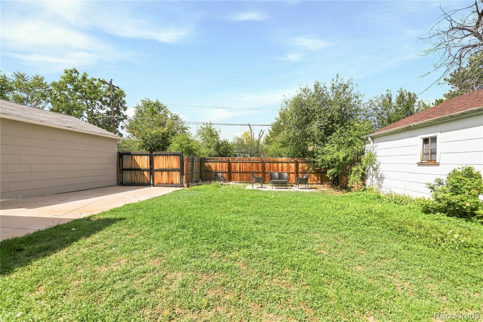 MLS Image #19 for 1251 s seneca way,denver, Colorado