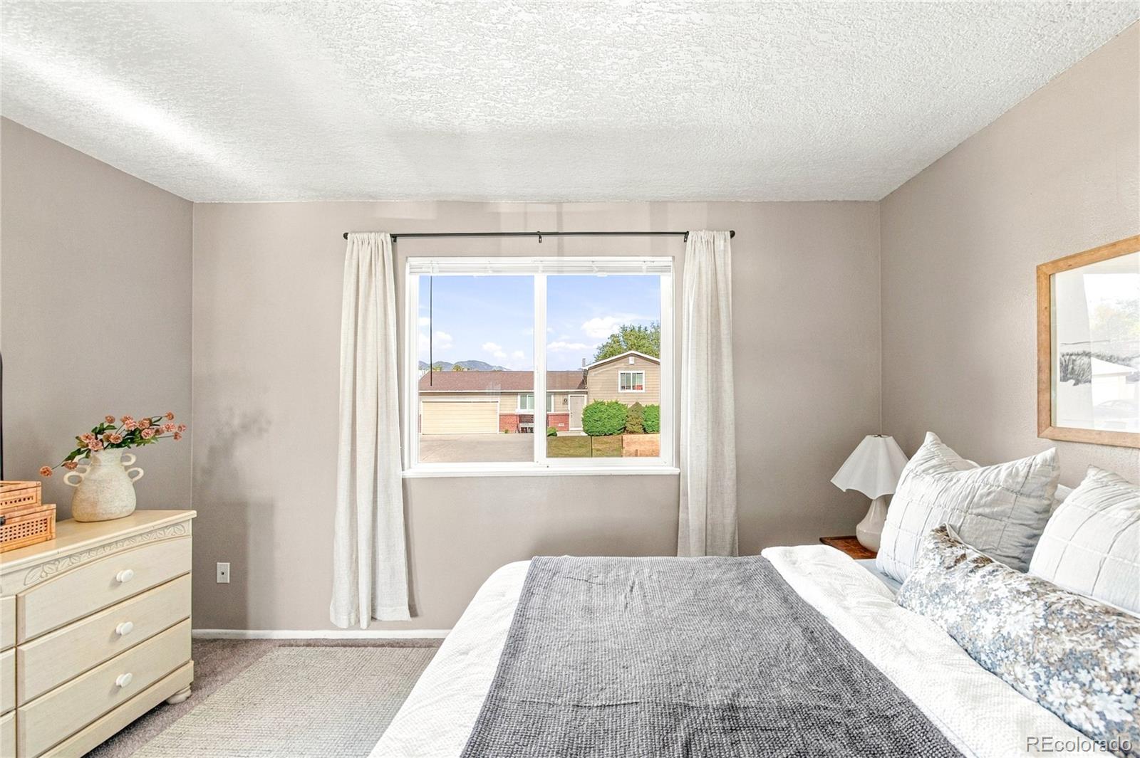 MLS Image #16 for 10327  owens circle,broomfield, Colorado