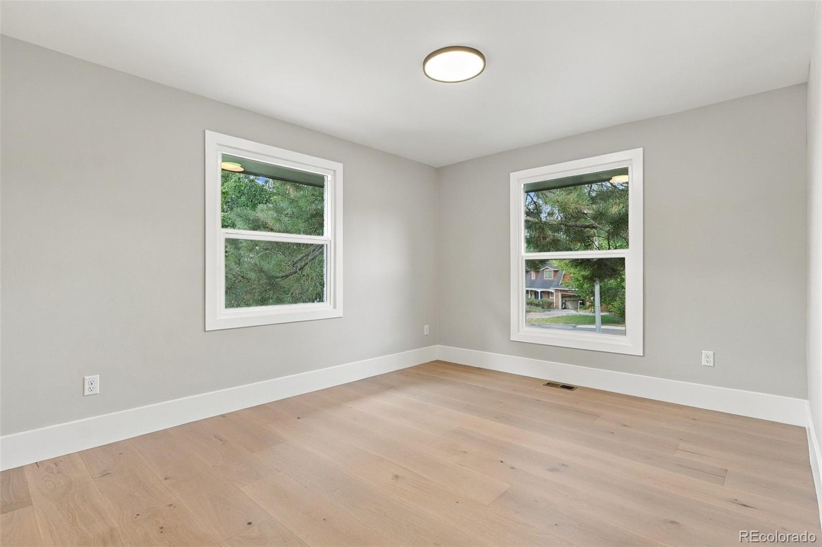 MLS Image #19 for 3051  oak street,denver, Colorado