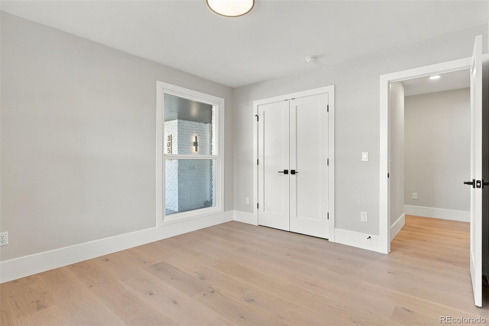 MLS Image #23 for 3051  oak street,denver, Colorado