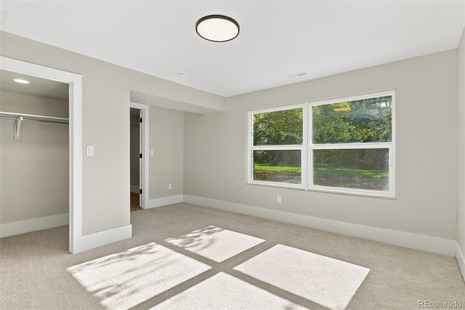 MLS Image #26 for 3051  oak street,denver, Colorado