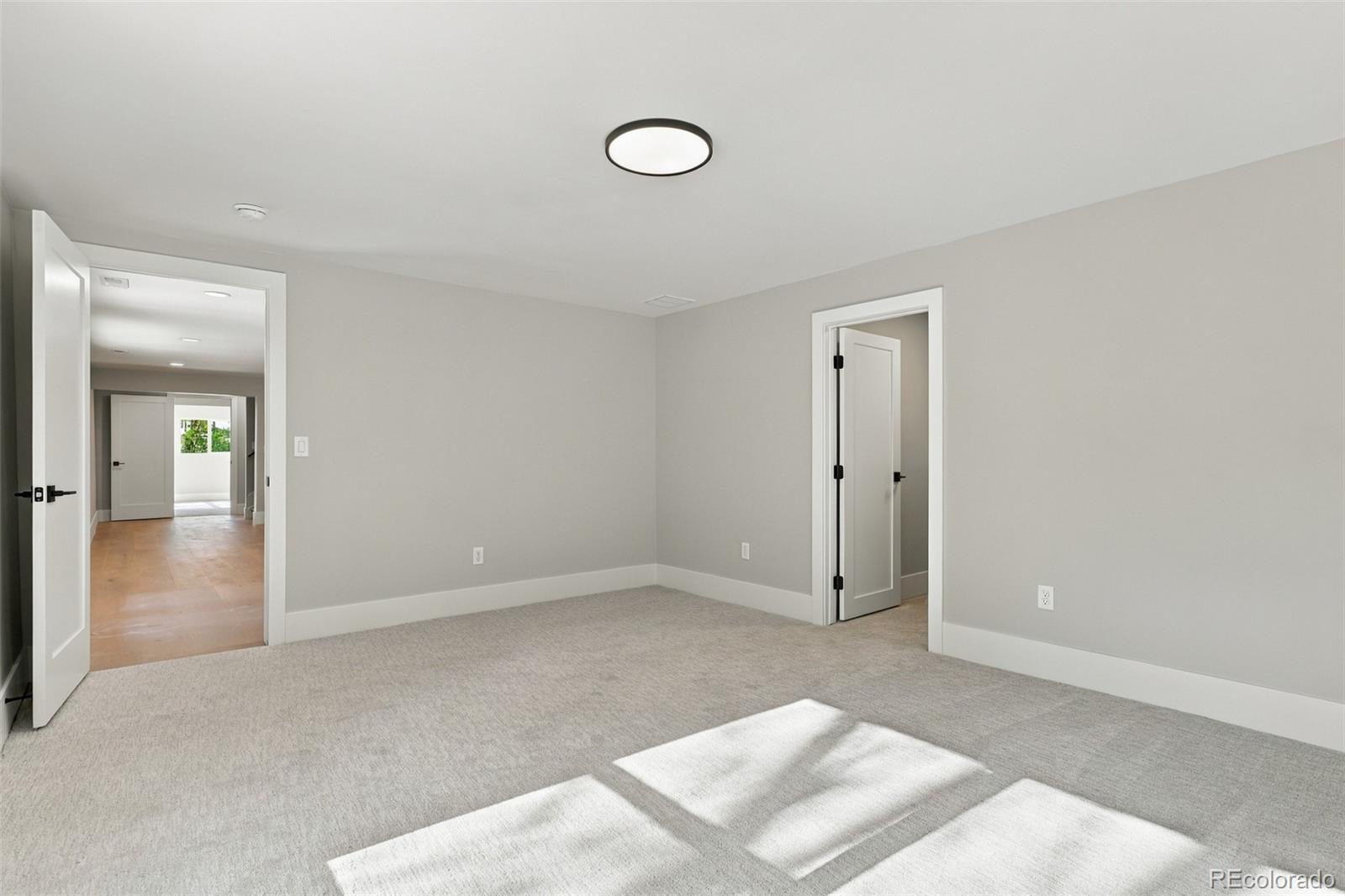 MLS Image #29 for 3051  oak street,denver, Colorado