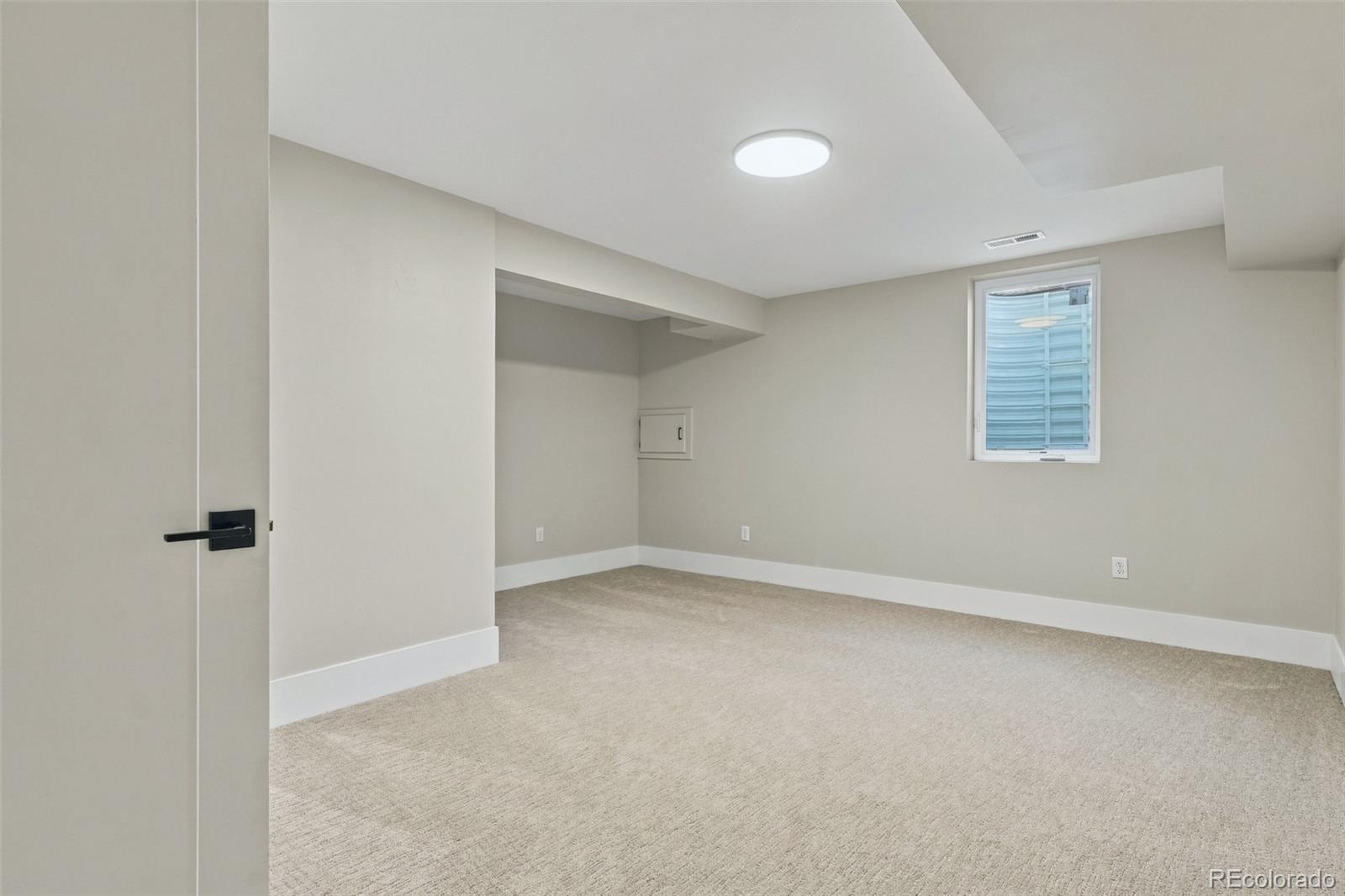 MLS Image #32 for 3051  oak street,denver, Colorado