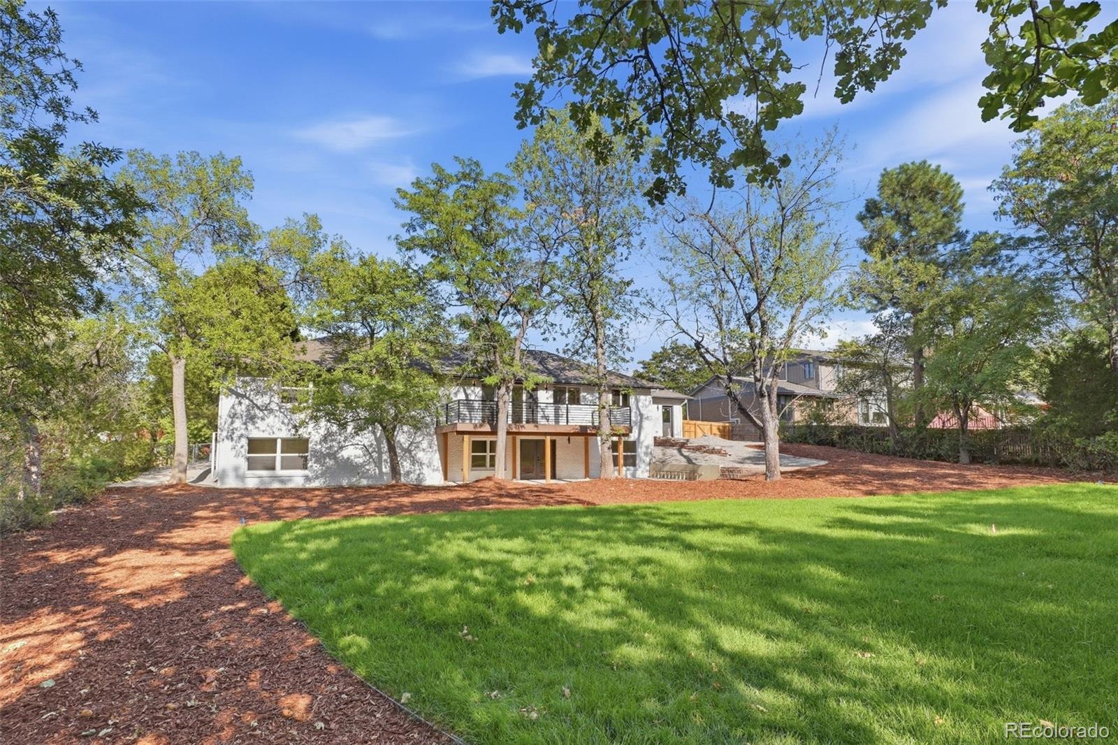 MLS Image #36 for 3051  oak street,denver, Colorado