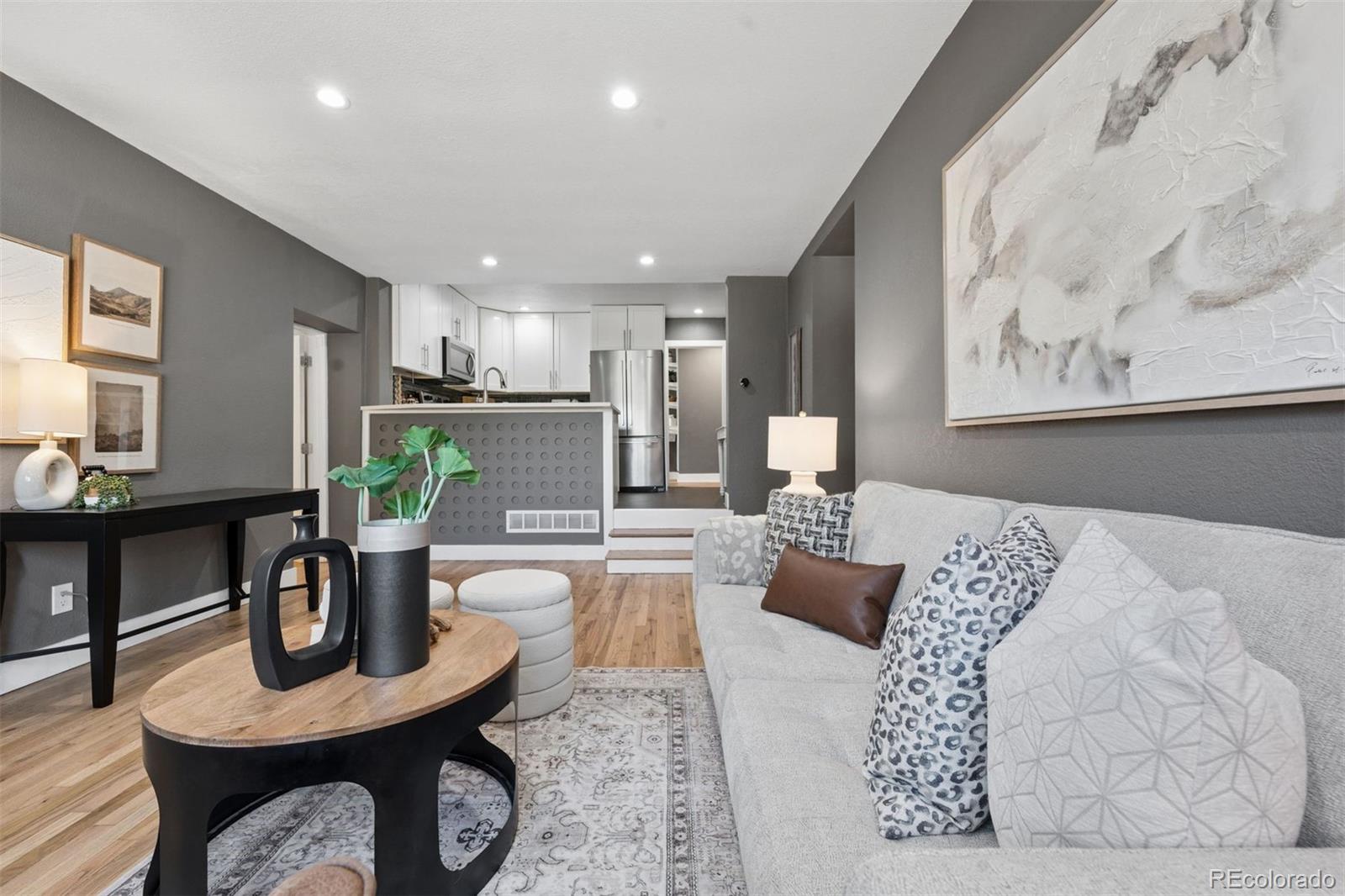 MLS Image #11 for 4827  meade street,denver, Colorado