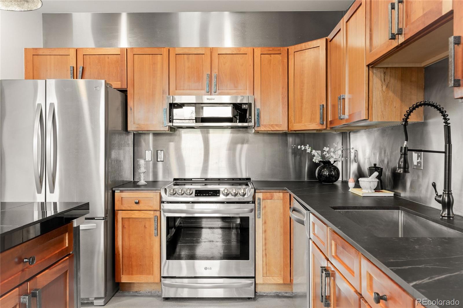 MLS Image #12 for 1860 n washington street,denver, Colorado