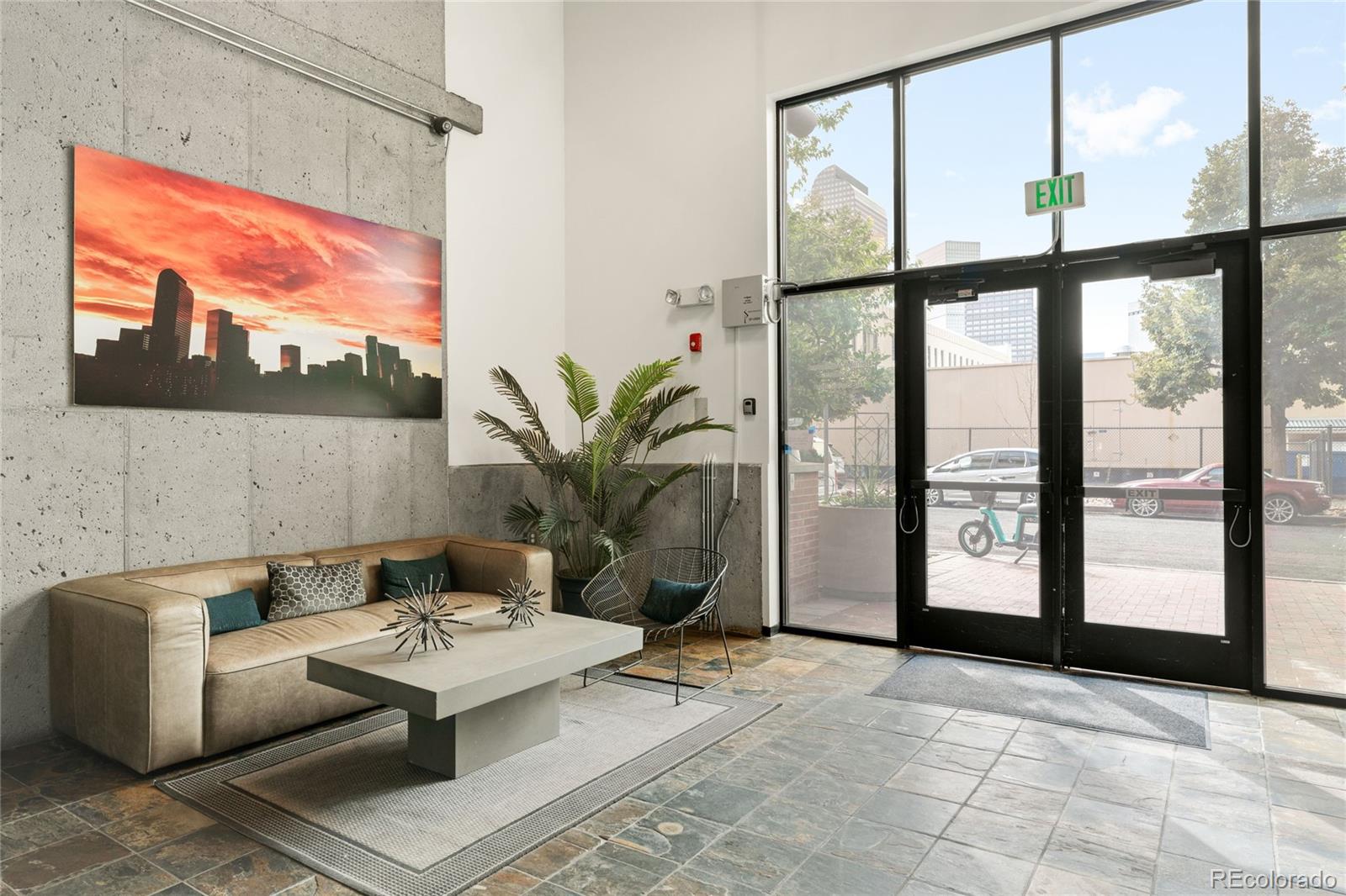 MLS Image #37 for 1860 n washington street,denver, Colorado