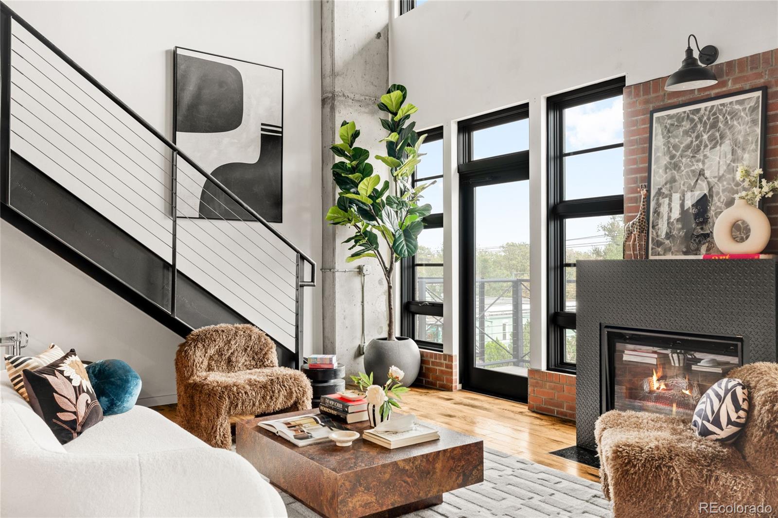 MLS Image #5 for 1860 n washington street,denver, Colorado