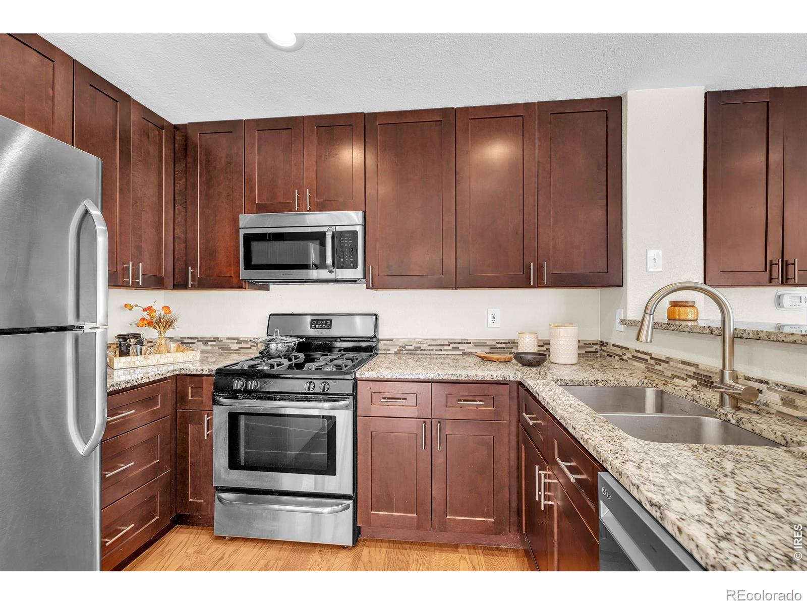 MLS Image #6 for 4879  white rock circle,boulder, Colorado