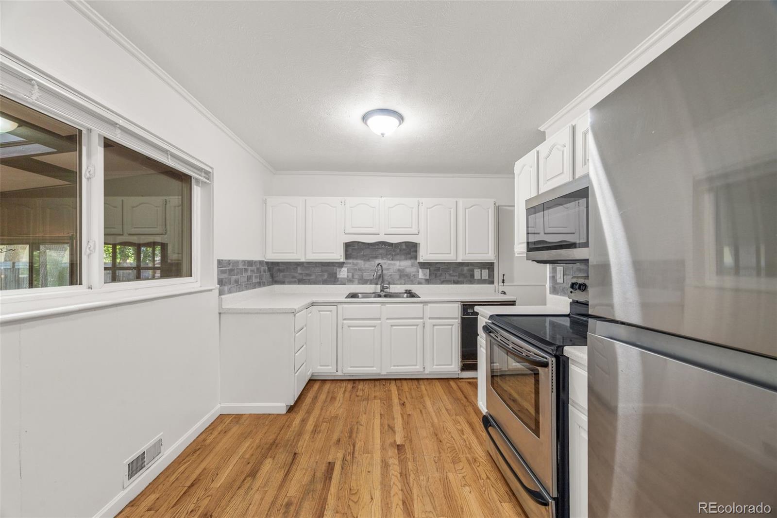MLS Image #13 for 2066 s newton street,denver, Colorado