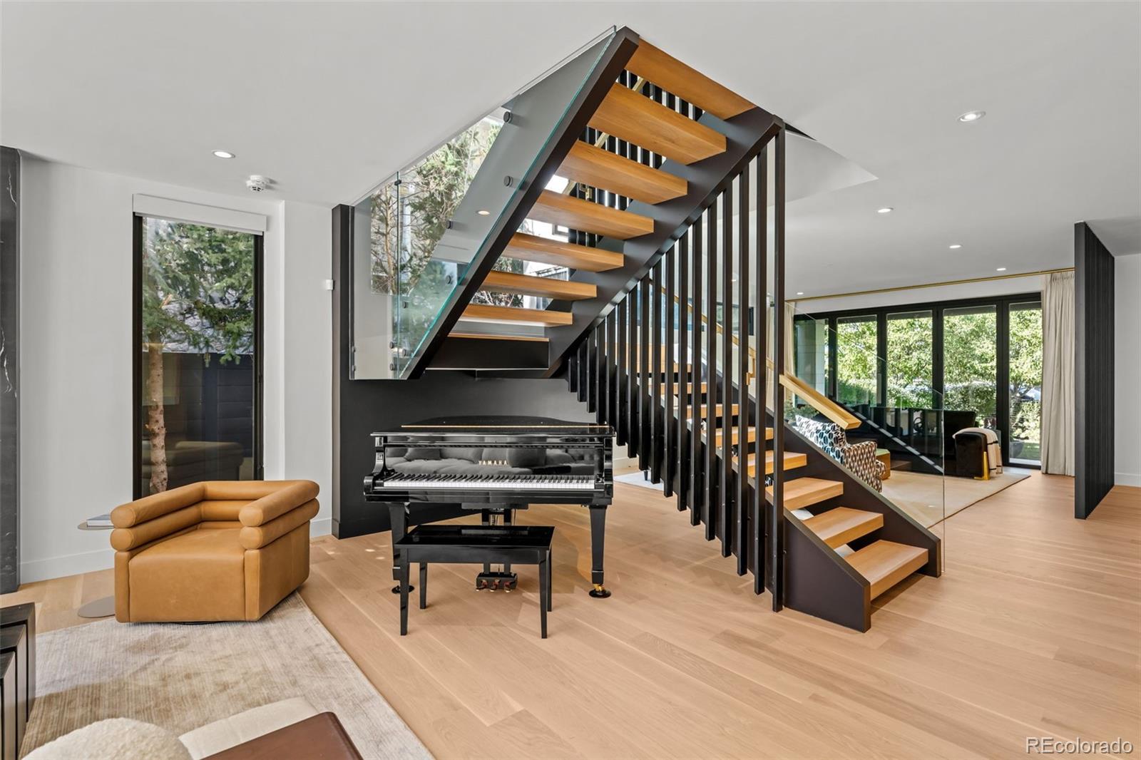 MLS Image #10 for 600 s franklin street,denver, Colorado