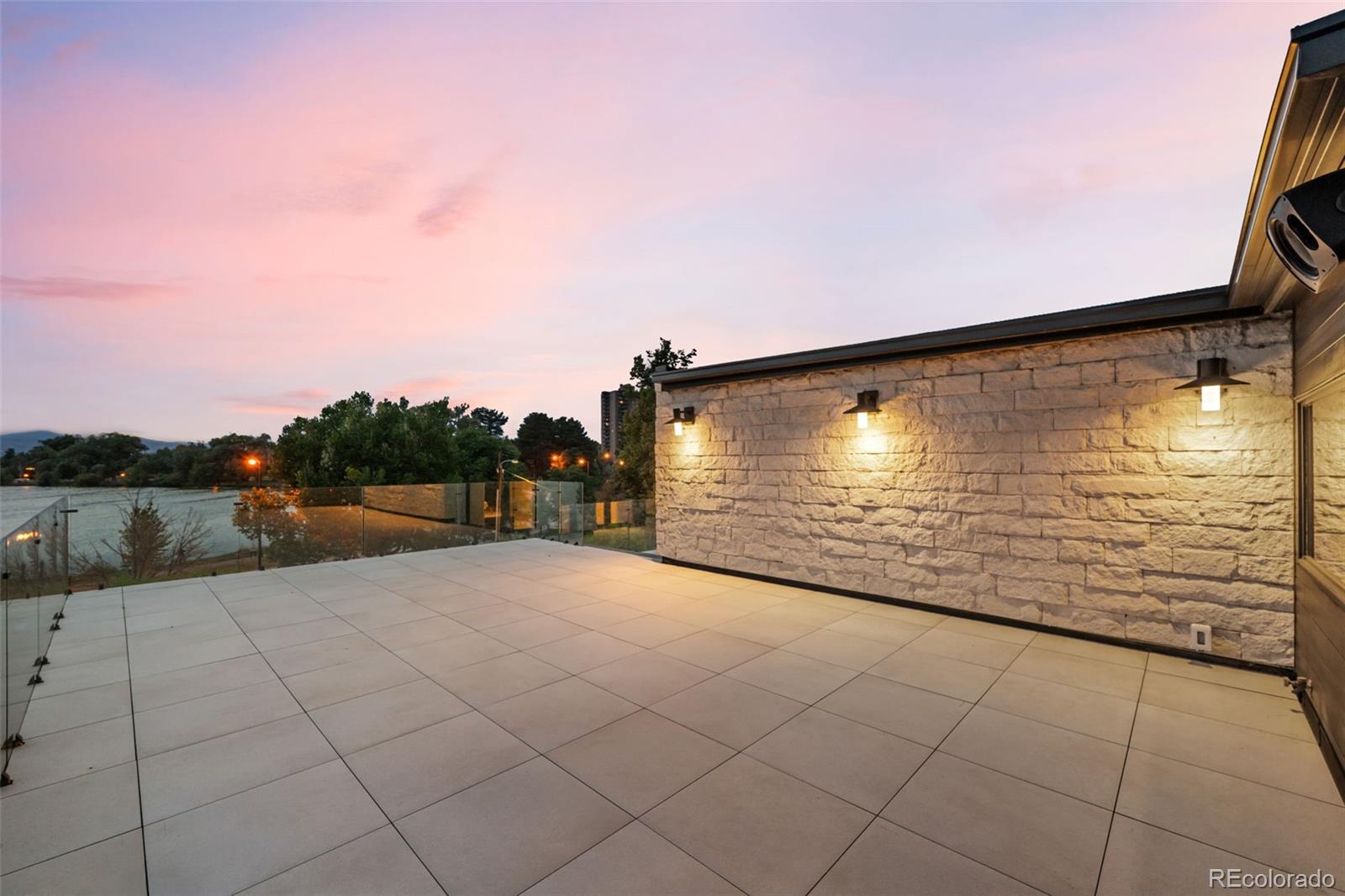 MLS Image #35 for 600 s franklin street,denver, Colorado