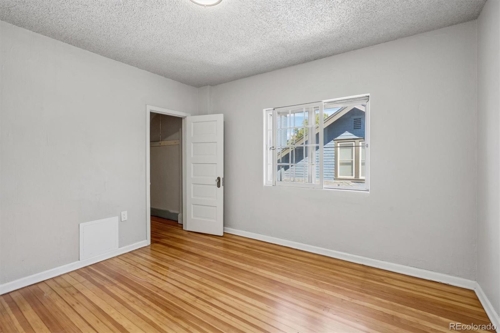 MLS Image #20 for 2309  ivanhoe street,denver, Colorado