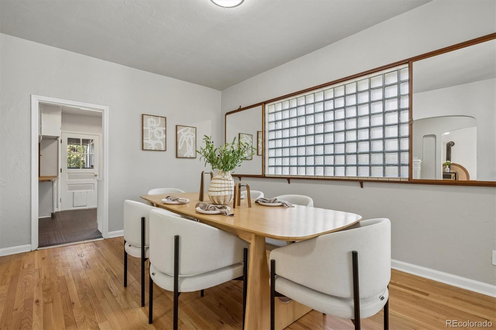 MLS Image #6 for 2309  ivanhoe street,denver, Colorado