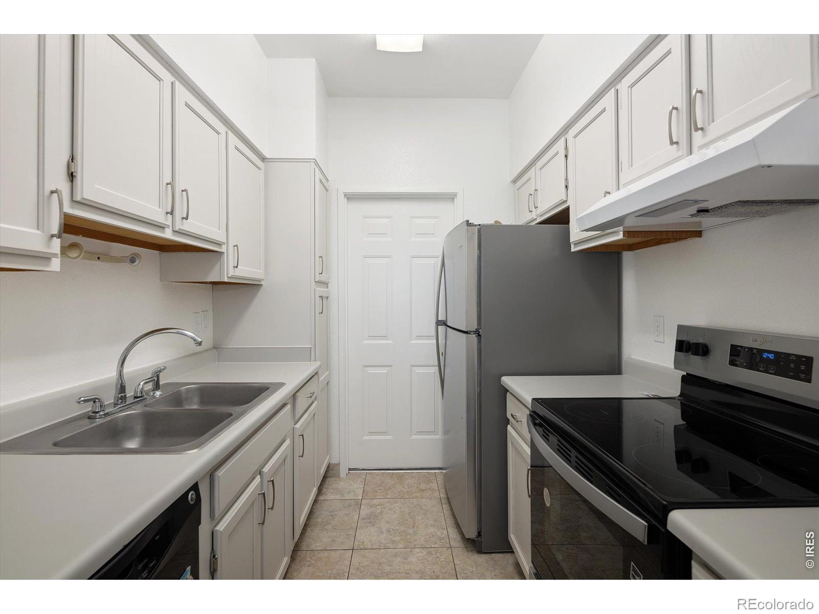 MLS Image #12 for 7453  singing hills drive,boulder, Colorado