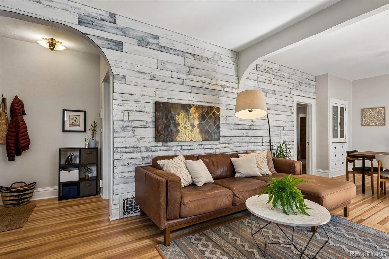 MLS Image #6 for 844 s washington street,denver, Colorado