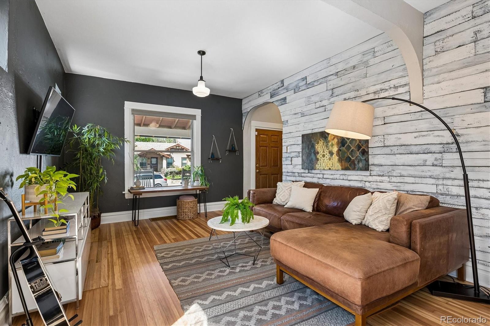MLS Image #8 for 844 s washington street,denver, Colorado