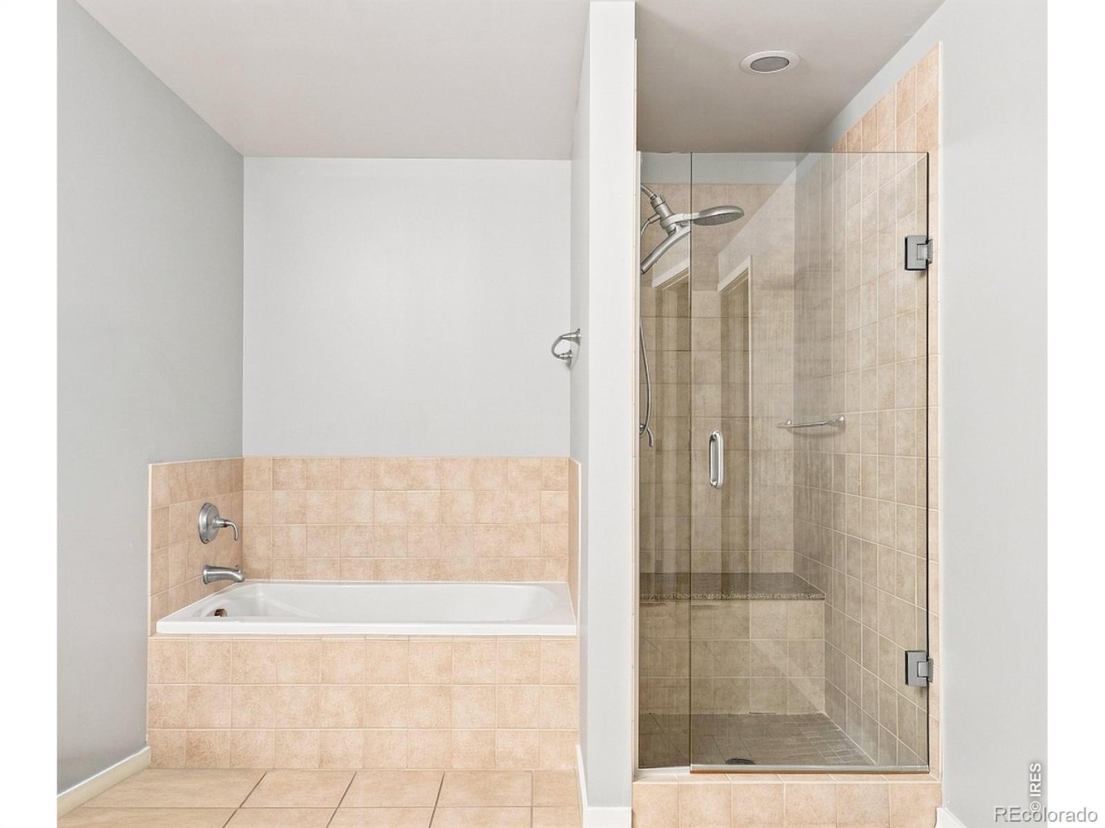 MLS Image #12 for 3701  arapahoe avenue,boulder, Colorado