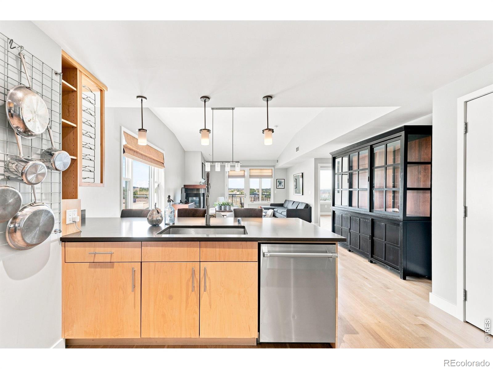 MLS Image #13 for 3701  arapahoe avenue,boulder, Colorado