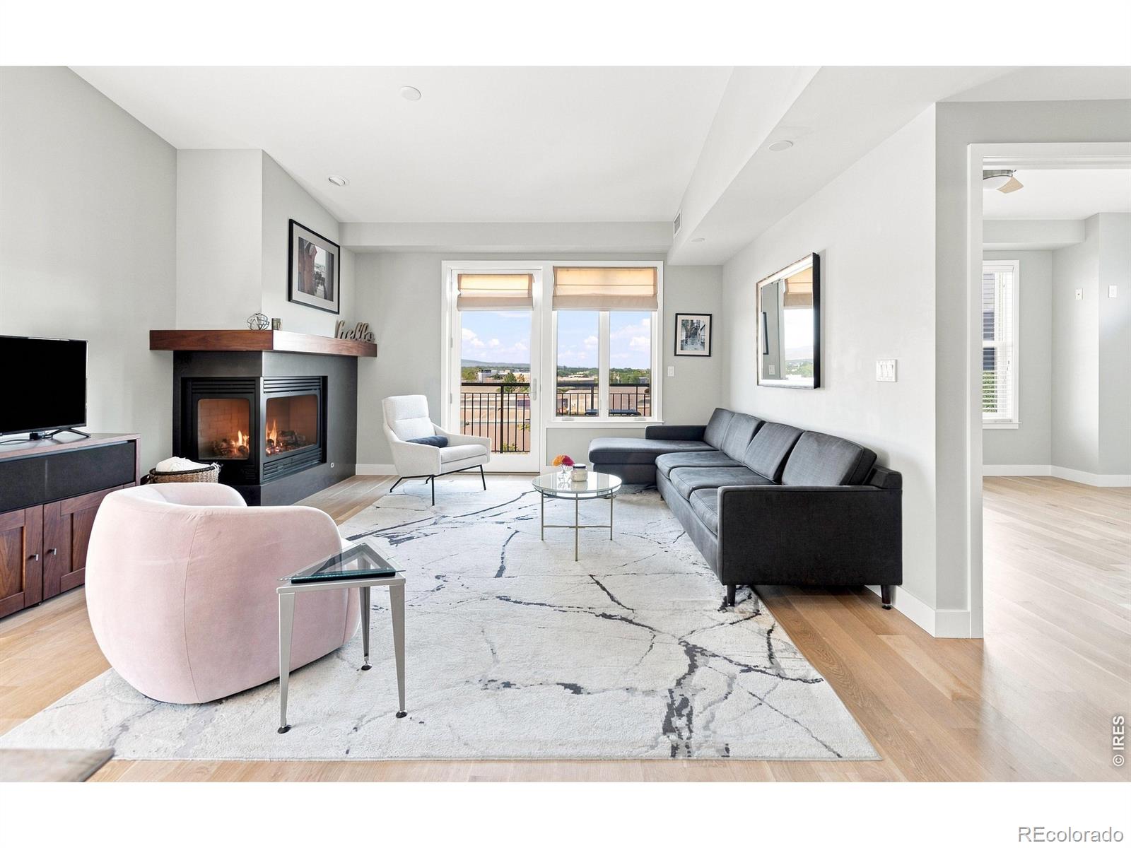 MLS Image #3 for 3701  arapahoe avenue,boulder, Colorado