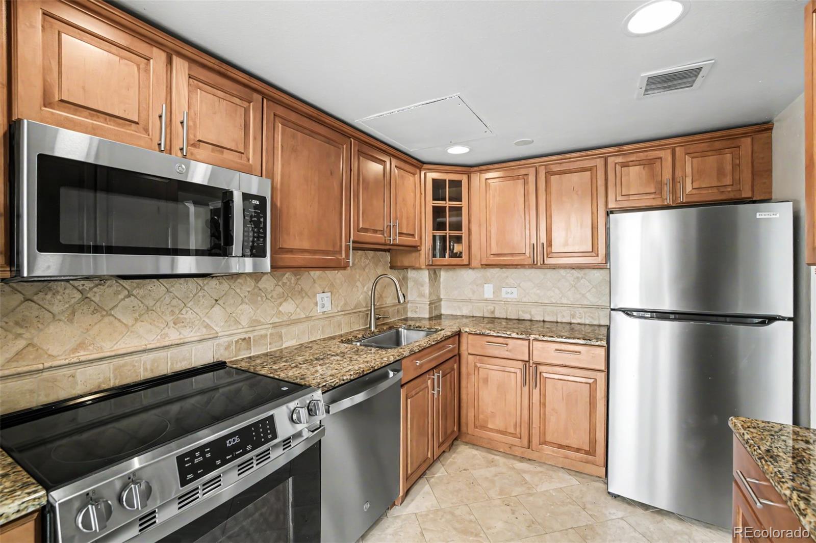 MLS Image #12 for 700 n washington street 202,denver, Colorado