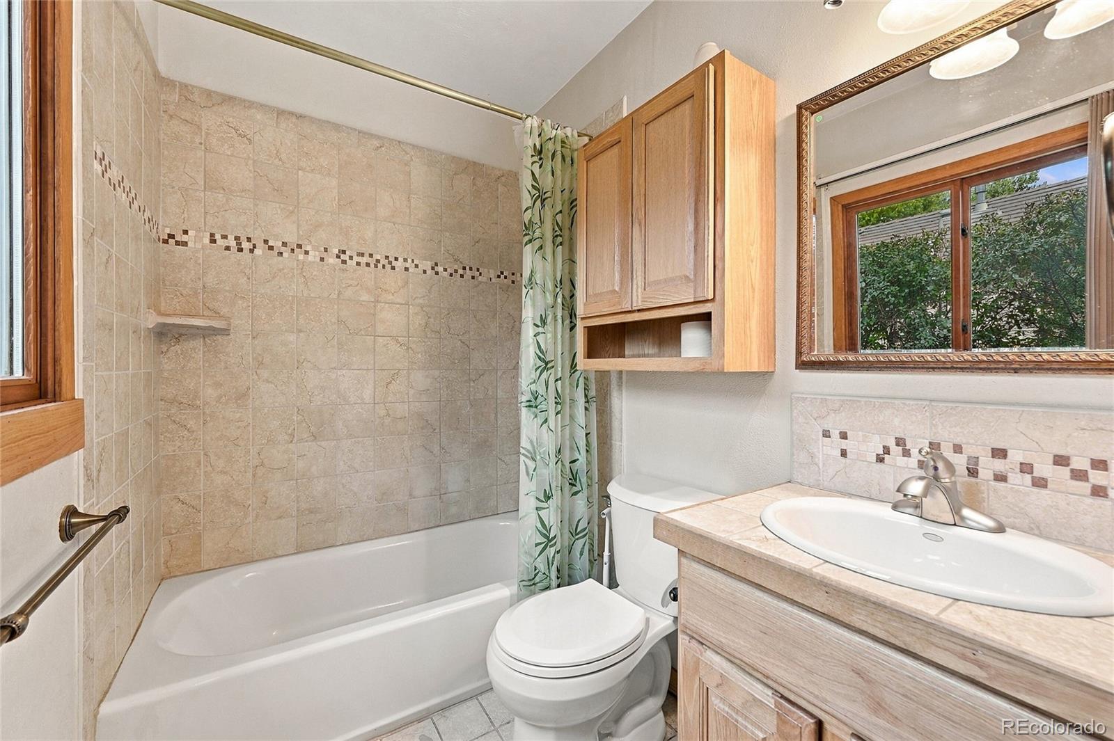 MLS Image #16 for 6852 w eldorado place,denver, Colorado