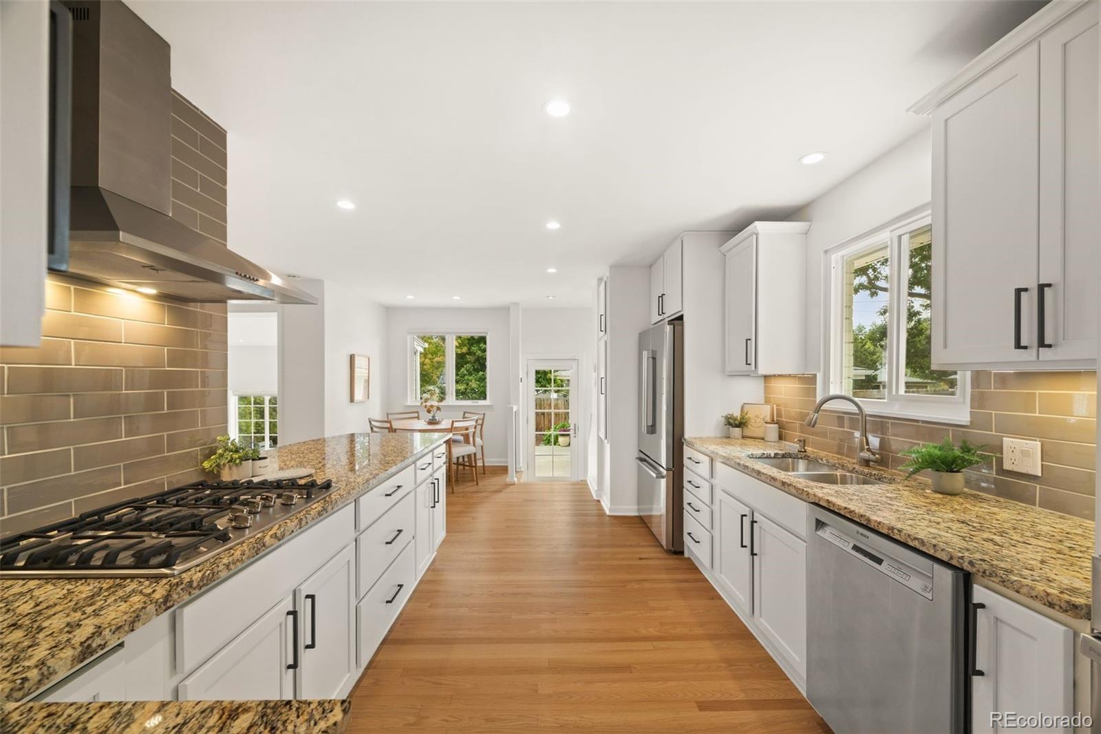 MLS Image #10 for 214  hudson street,denver, Colorado