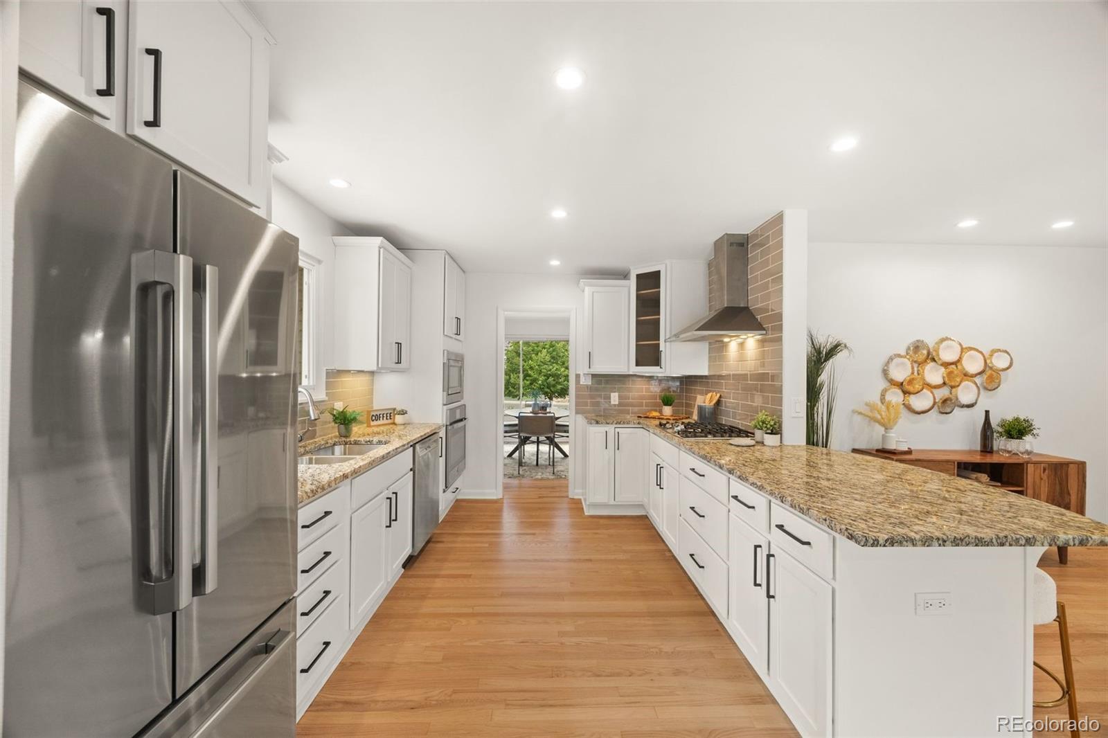 MLS Image #9 for 214  hudson street,denver, Colorado