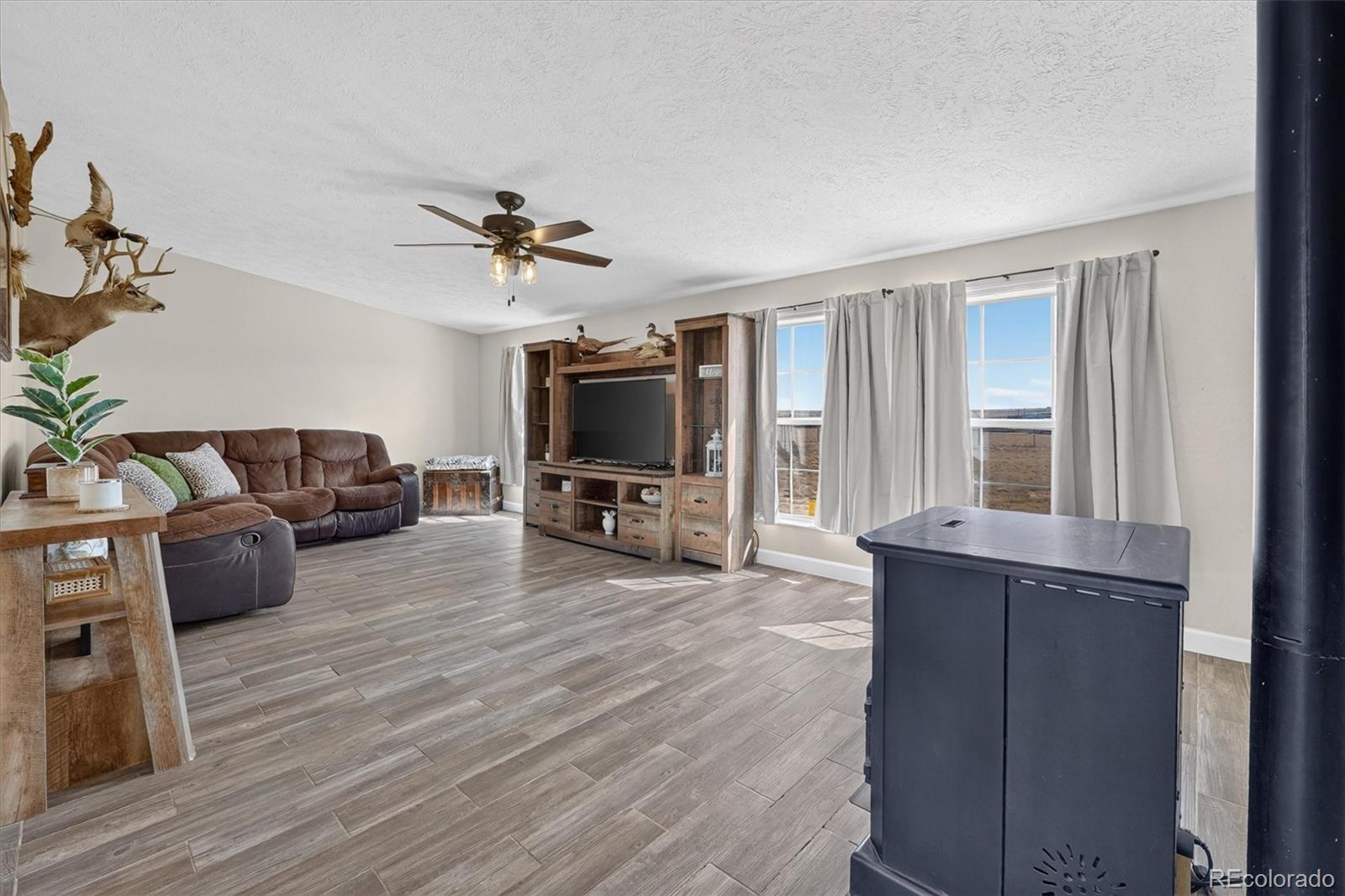 MLS Image #5 for 16420  cavanaugh road,keenesburg, Colorado