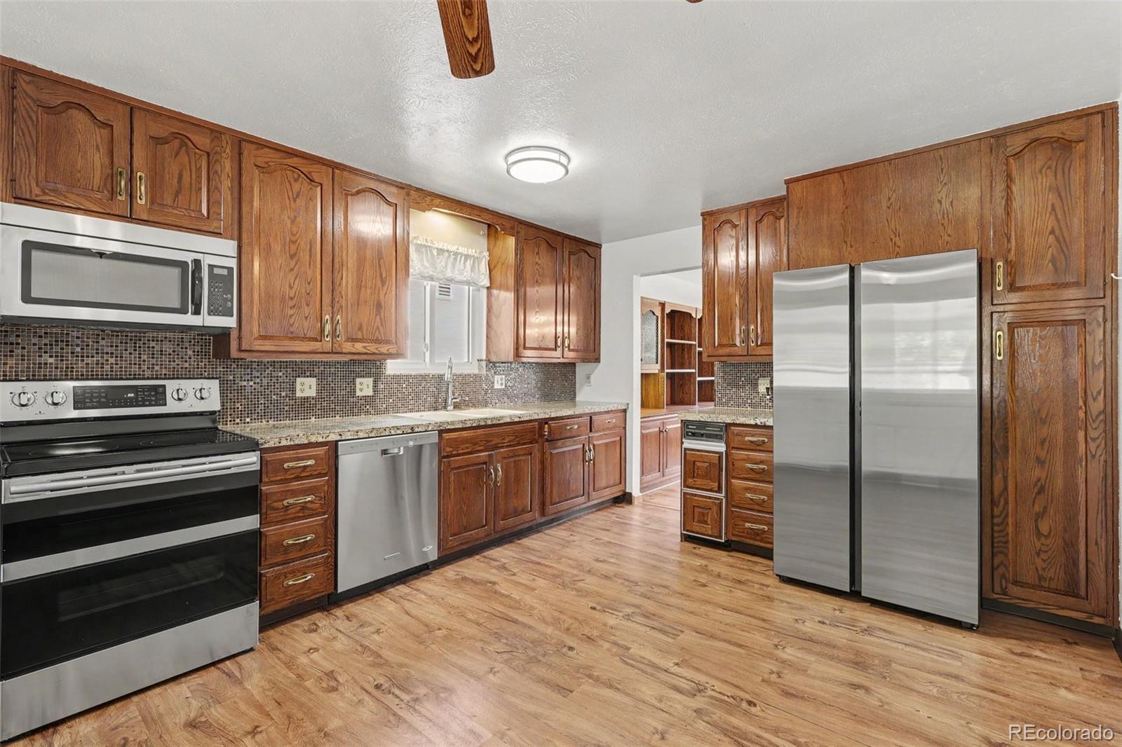 MLS Image #7 for 6426 w 82nd drive,arvada, Colorado